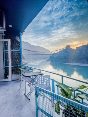 Karwaan by the Ganges